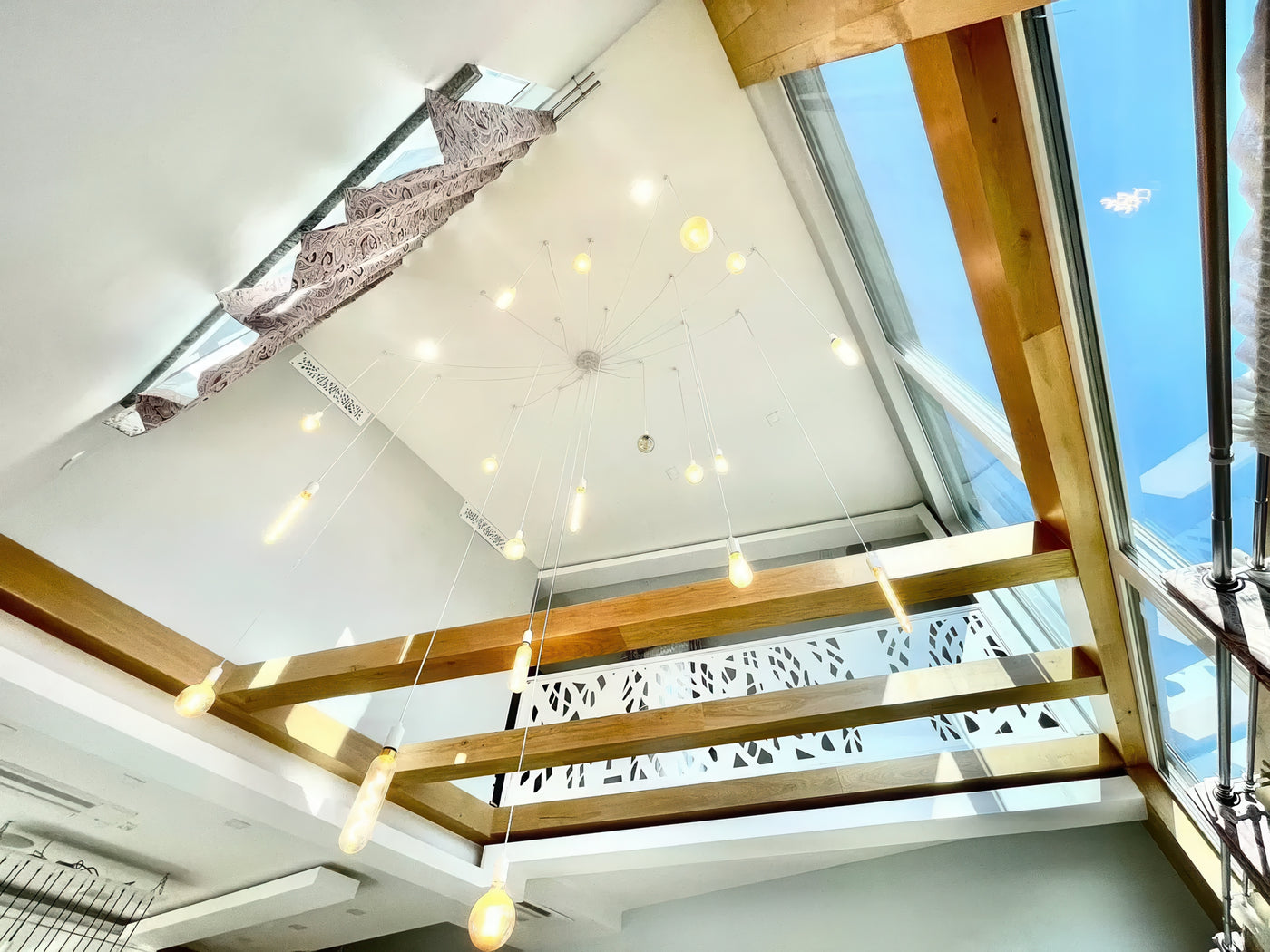 2 Story White Swag