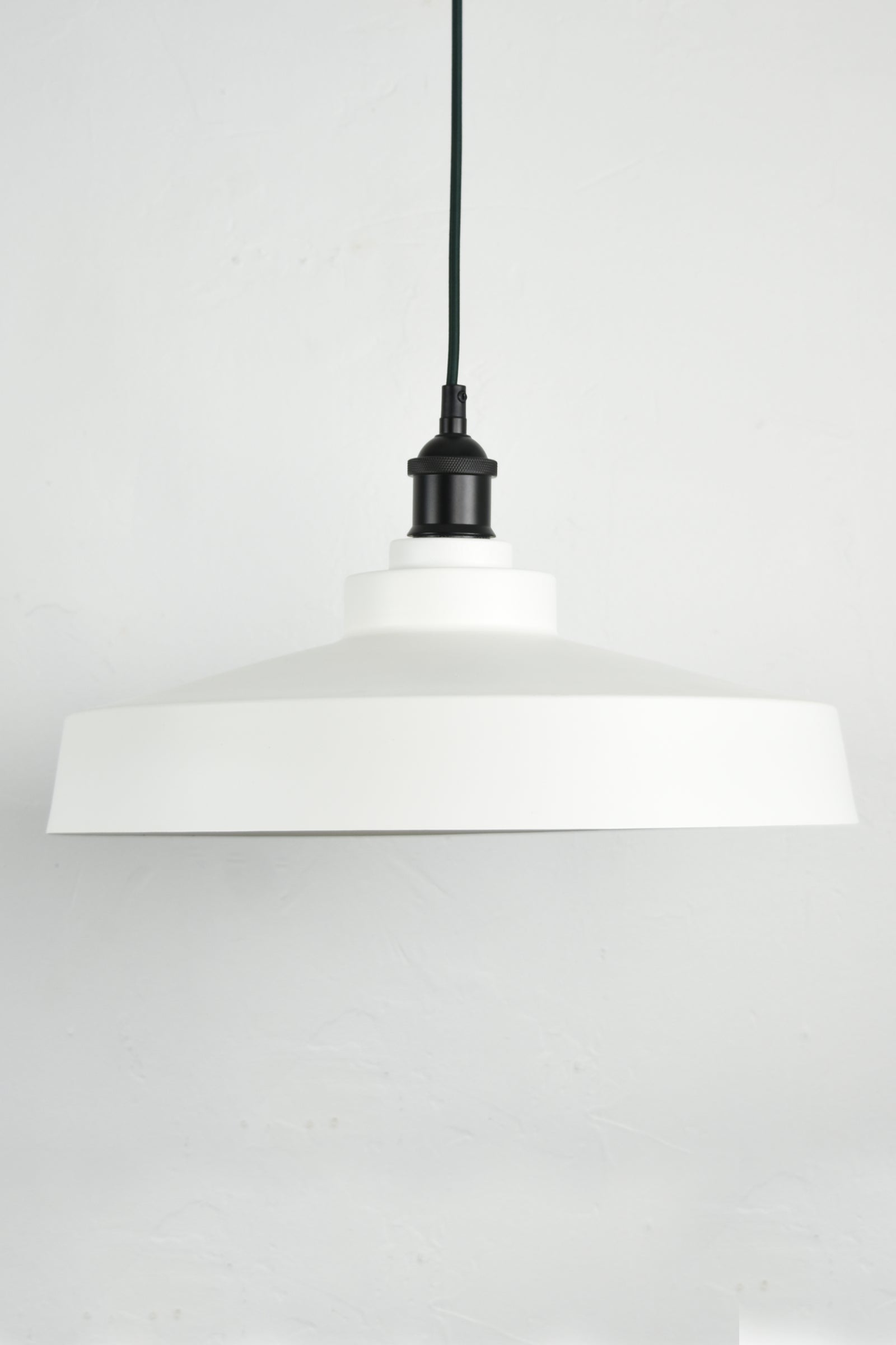 Industrial Shade Pendant: White 16"
