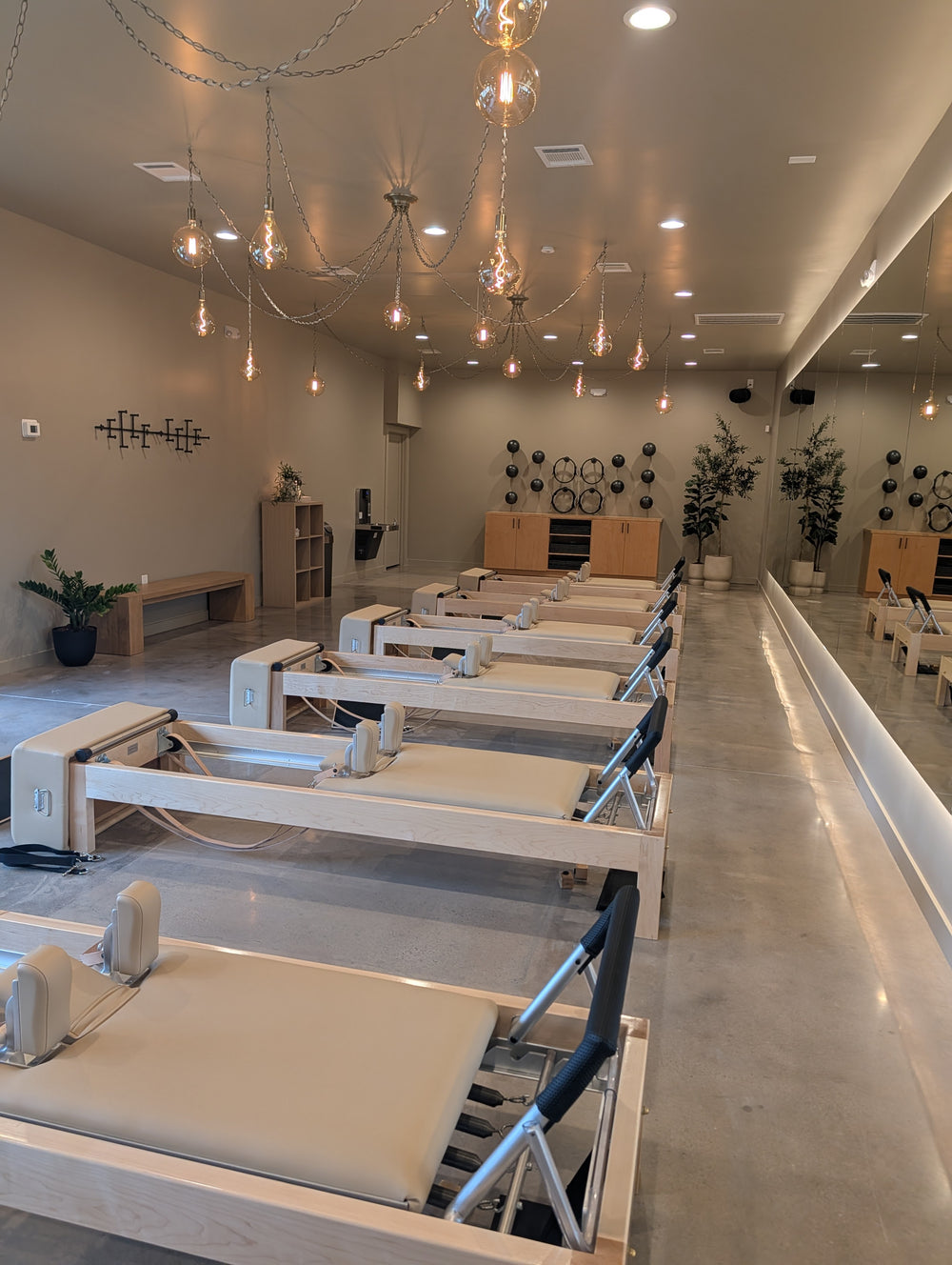 Nickel Chain Swag with XL Amber Mix